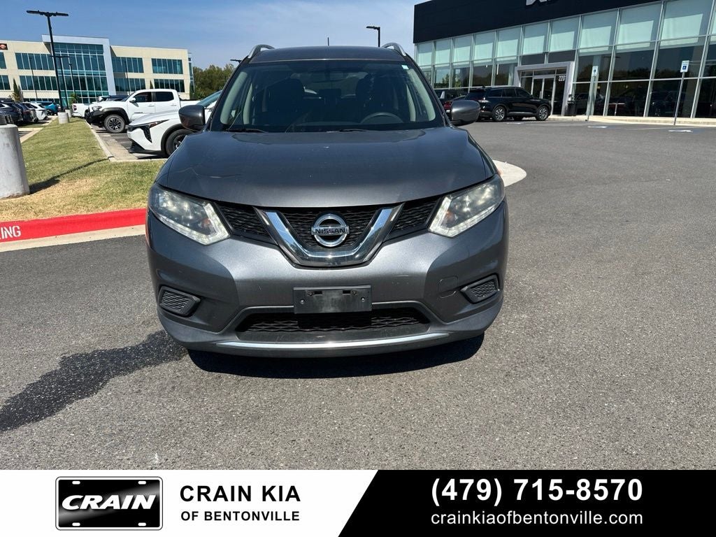 2016 Nissan Rogue SV - AWD / CLEAN CARFAX