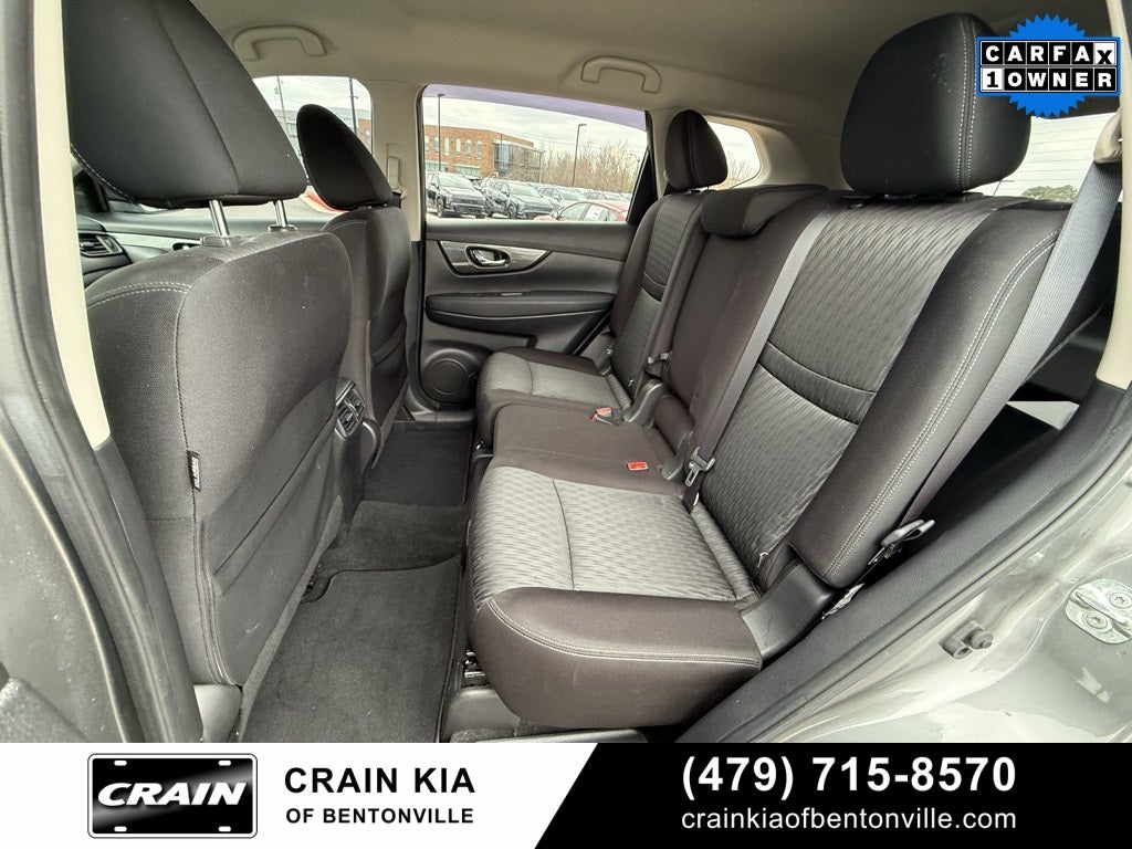 2020 Nissan Rogue SV - AWD / CARFAX ONE OWNER