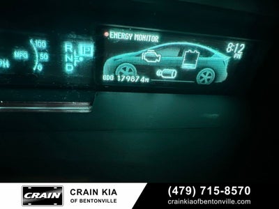 2015 Toyota Prius Three - CLEAN CARFAX HISTORY