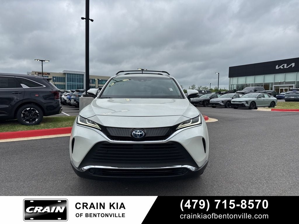 2022 Toyota Venza XLE - AWD