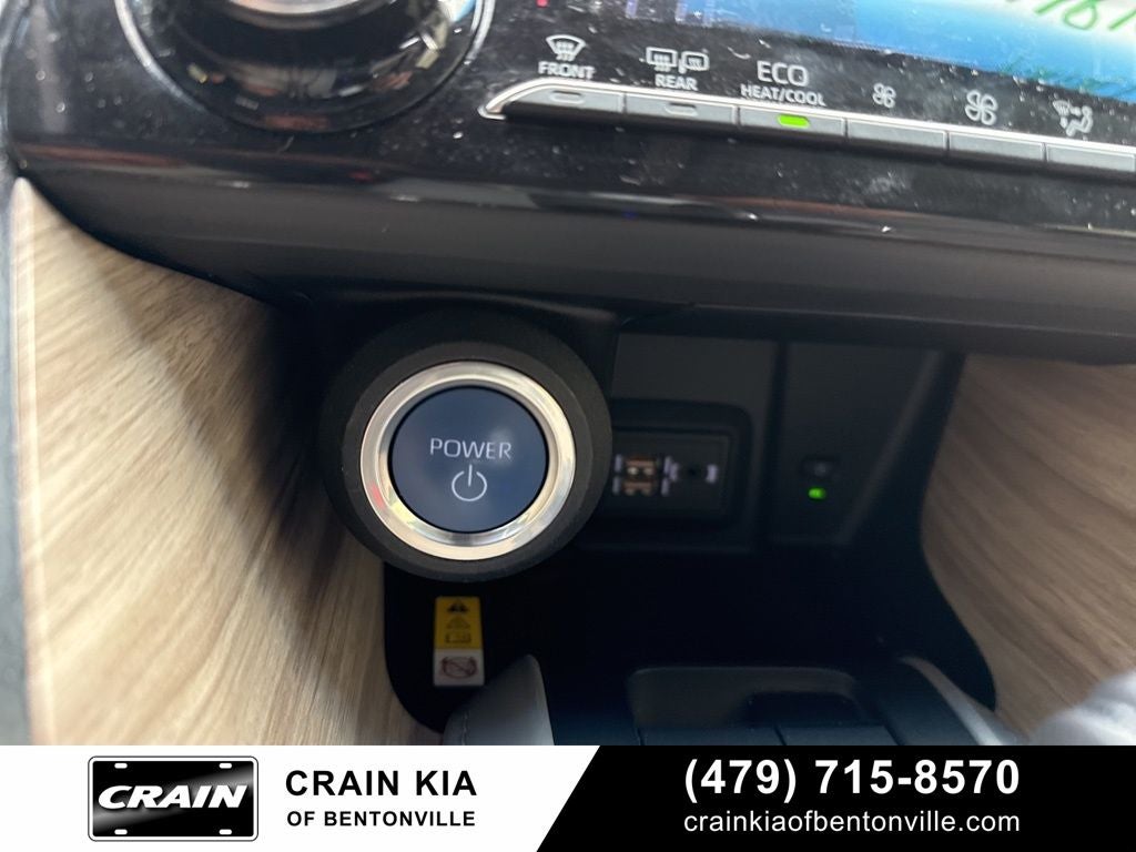 2022 Toyota Venza XLE - AWD