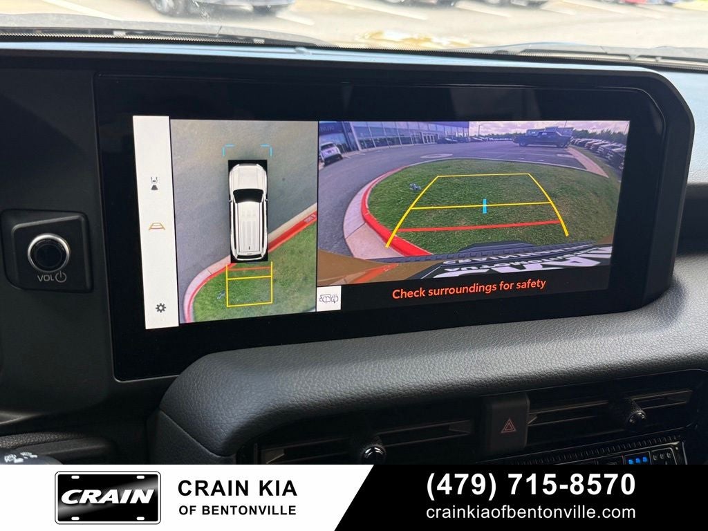 2024 Toyota Land Cruiser Base - 4WD / SUNROOF / ONE OWNER