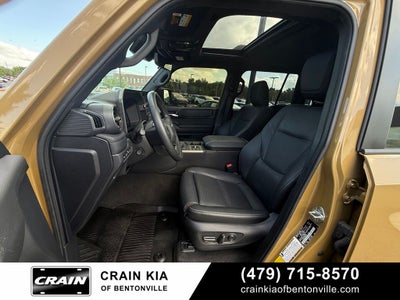 2024 Toyota Land Cruiser Base - 4WD / SUNROOF / ONE OWNER