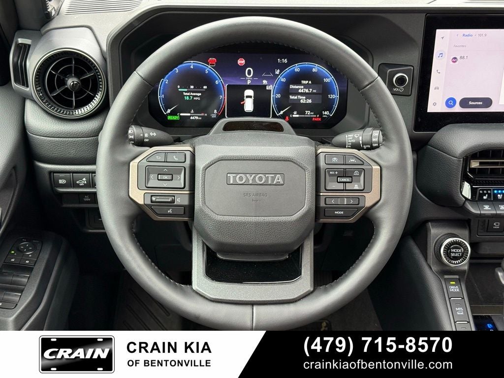2026 Toyota Land Cruiser Base - 4WD / SUNROOF / CLEAN CARFAX / ONE OWNER