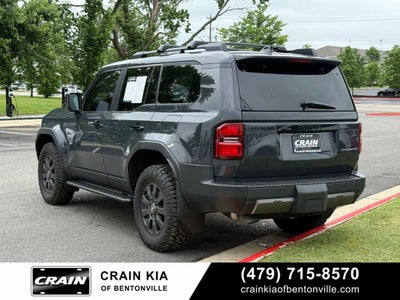 2026 Toyota Land Cruiser Base - 4WD / SUNROOF / CLEAN CARFAX / ONE OWNER