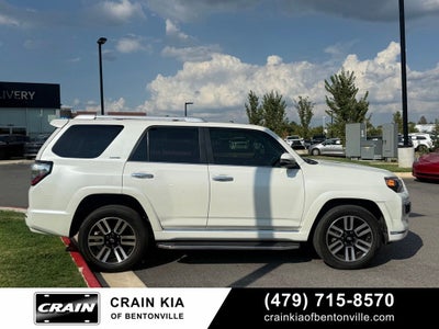 2019 Toyota 4Runner Limited - 4WD / SUNROOF / CLEAN CARFAX