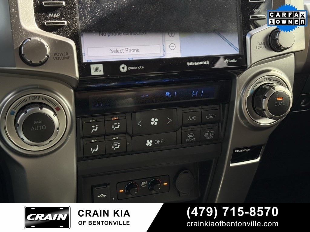 2022 Toyota 4Runner Limited - 4WD / SUNROOF / CLEAN CARFAX / ONE OWNER