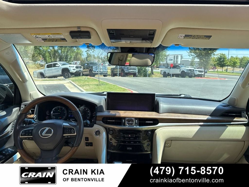 2016 Lexus LX 570 - 4WD / SUNROOF