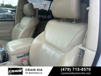 2013 Lexus LX 570 - 4WD / SUNROOF / CLEAN CARFAX