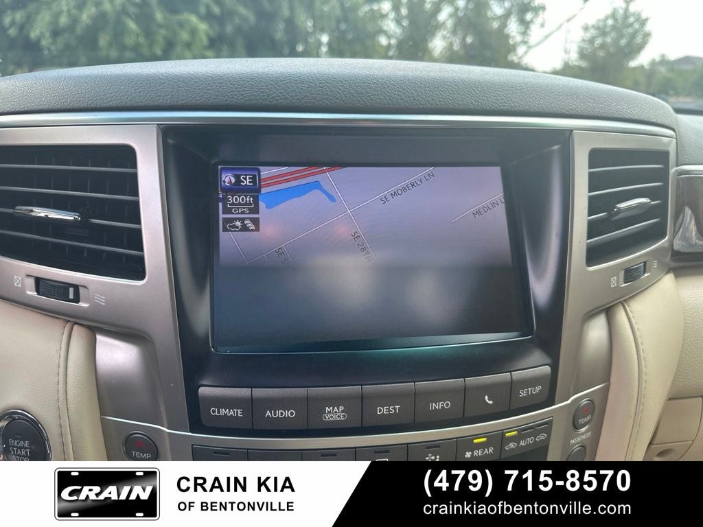 2013 Lexus LX 570 - 4WD / SUNROOF / CLEAN CARFAX