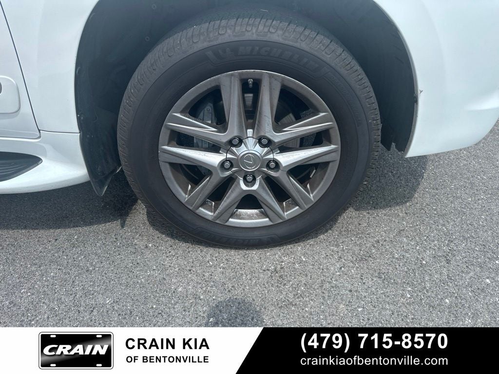 2013 Lexus LX 570 - 4WD / SUNROOF / CLEAN CARFAX