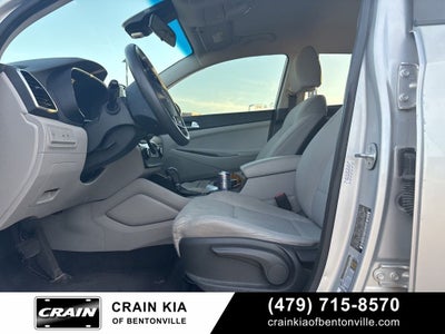 2019 Hyundai Tucson SE - CLEAN CARFAX