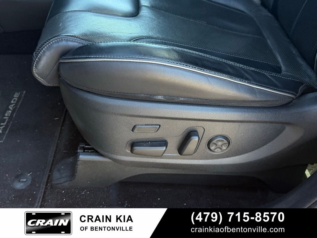2020 Hyundai Palisade Limited - CARFAX ONE OWNER / DUAL SUNROOF