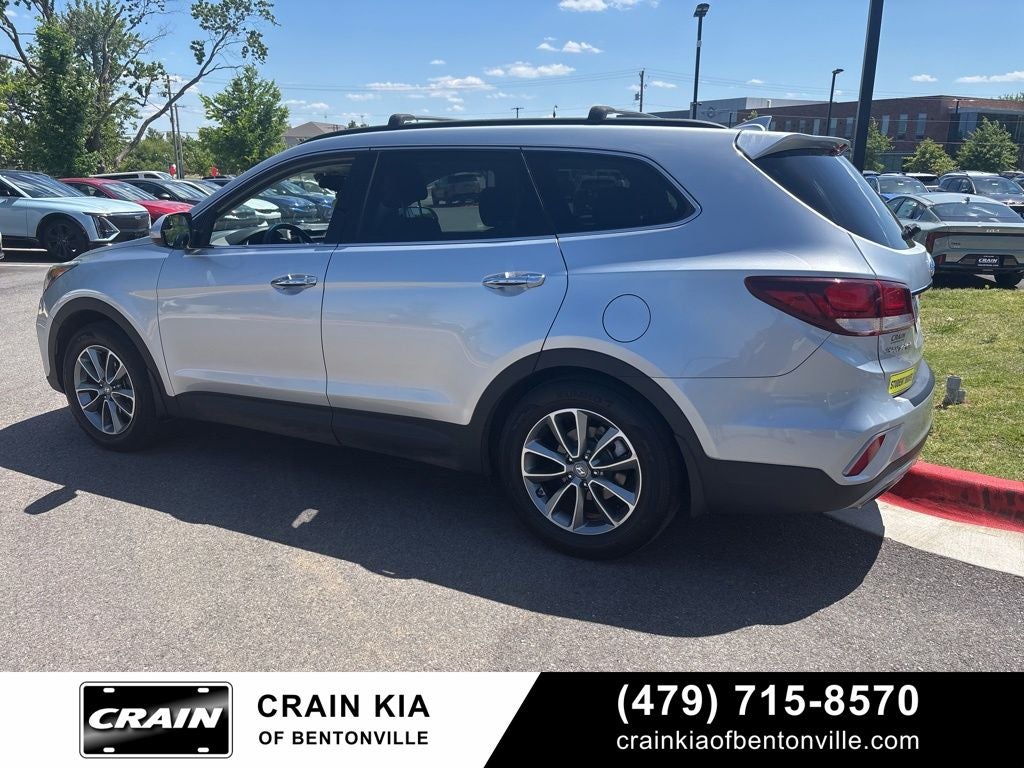 2018 Hyundai Santa Fe SE