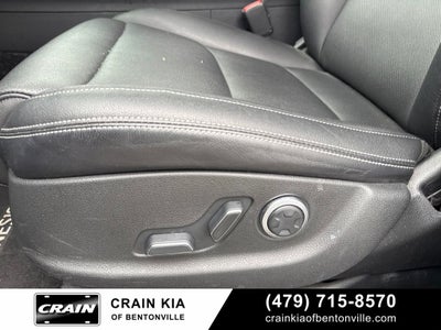 2022 Genesis GV70 2.5T - AWD / CLEAN CARFAX