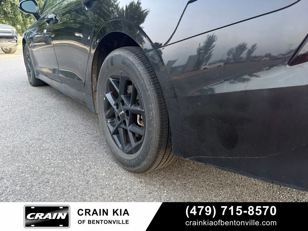 2025 Kia K5 LXS