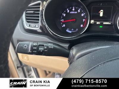 2016 Kia Sedona EX - CARFAX ONE OWNER
