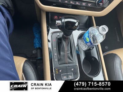 2016 Kia Sedona EX - CARFAX ONE OWNER