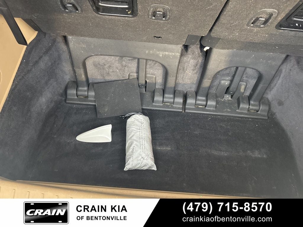 2016 Kia Sedona EX - CARFAX ONE OWNER