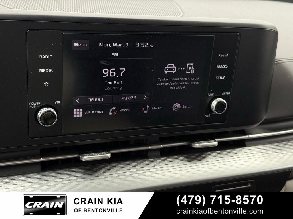 2024 Kia Carnival LX - KIA CPO / CARFAX ONE OWNER