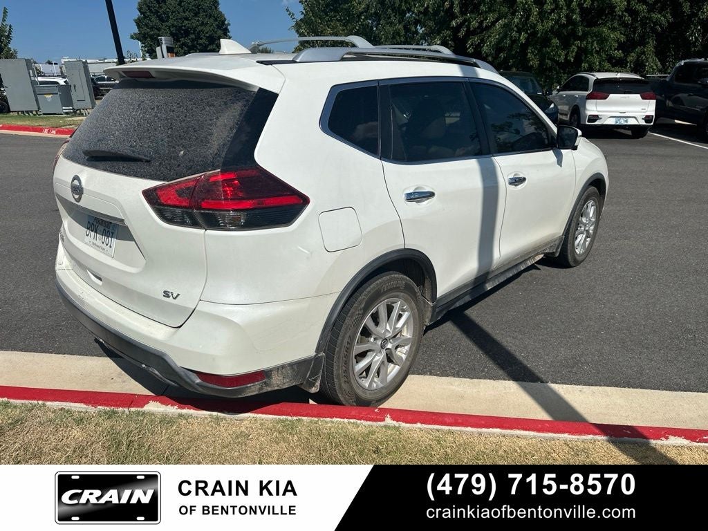 2017 Nissan Rogue SV
