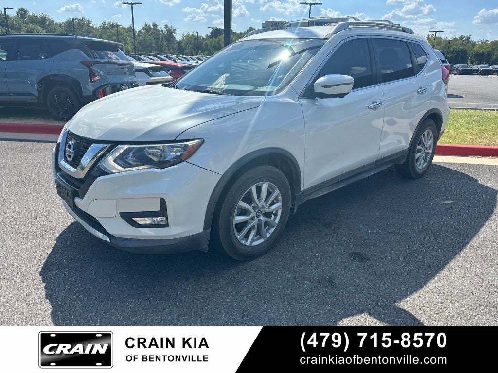 2017 Nissan Rogue SV