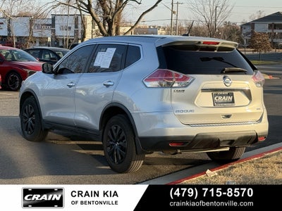 2015 Nissan Rogue S - AWD / CLEAN CARFAX
