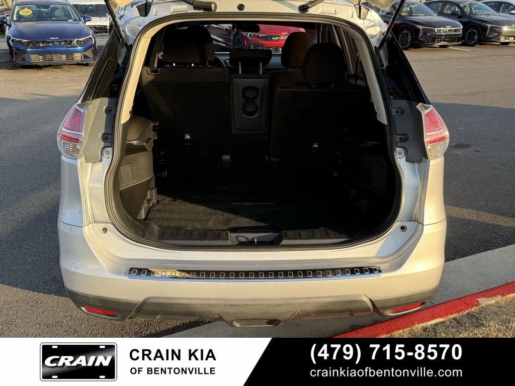 2015 Nissan Rogue S - AWD / CLEAN CARFAX