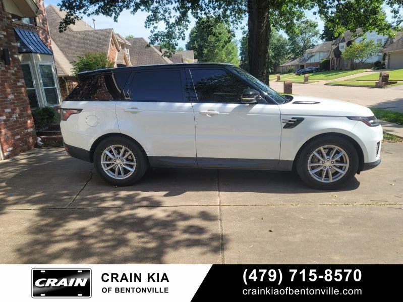 2019 Land Rover Range Rover Sport SE - 4WD / CLEAN CARFAX / SUNROOF