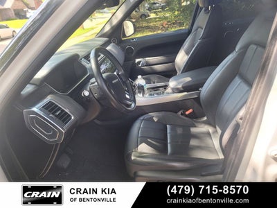 2019 Land Rover Range Rover Sport SE - 4WD / CLEAN CARFAX / SUNROOF