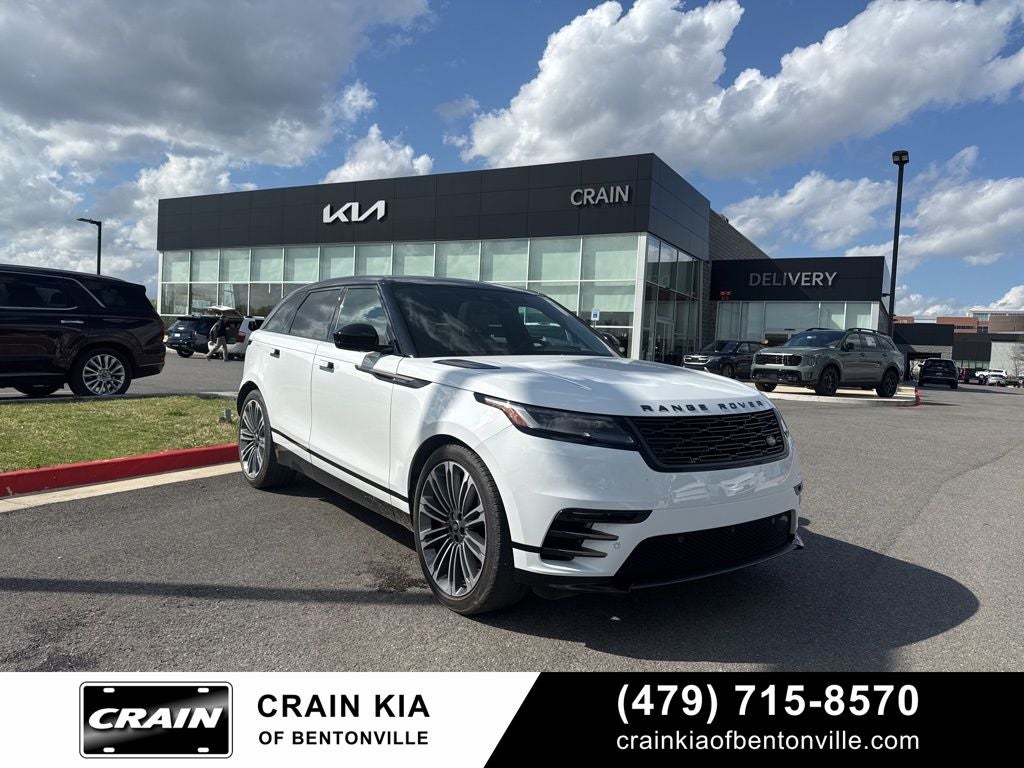 2024 Land Rover Range Rover Velar Dynamic SE - 4WD / SUNROOF / CLEAN CARFAX