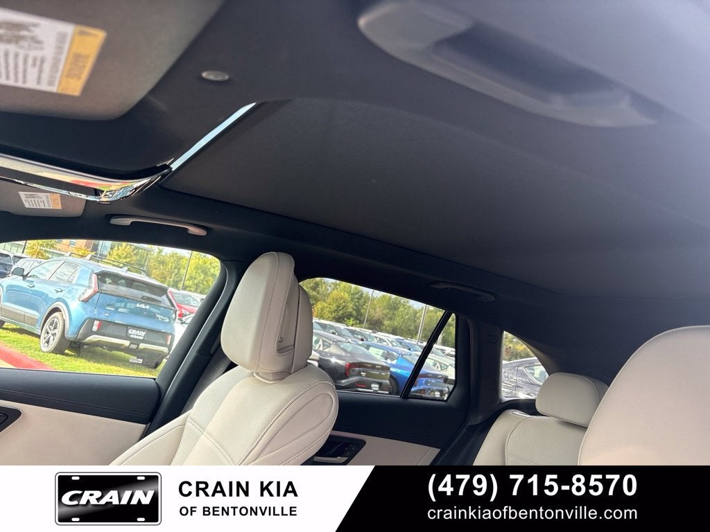 2025 Mercedes-Benz GLC GLC 300 - PANORAMIC SUNROOF