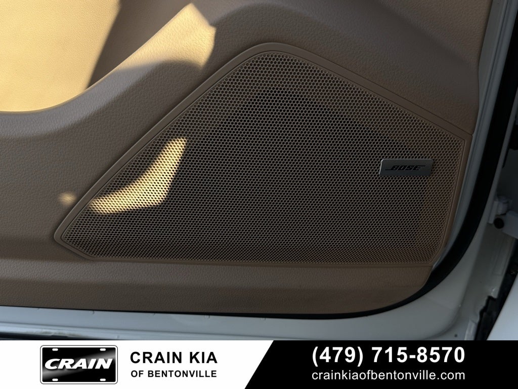 2019 Porsche Cayenne Base - AWD / PANORAMIC SUNROOF / CLEAN CARFAX