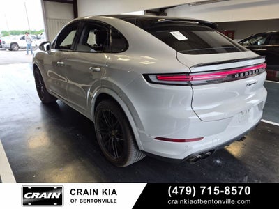 2024 Porsche Cayenne Coupe S - AWD / PANORAMIC SUNROOF / ONE OWNER