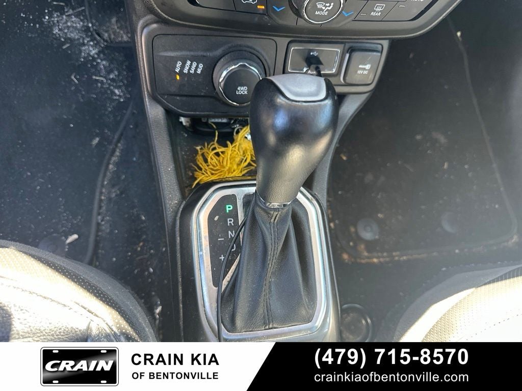 2018 Jeep Renegade Limited - 4WD / PANORAMIC SUNROOF / CLEAN CARFAX