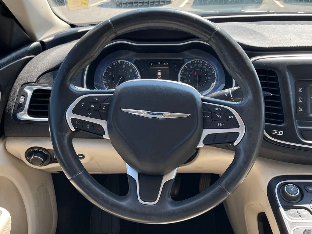 2015 Chrysler 200 Limited LOW PAYMENTS