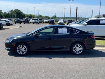 2015 Chrysler 200 Limited LOW PAYMENTS