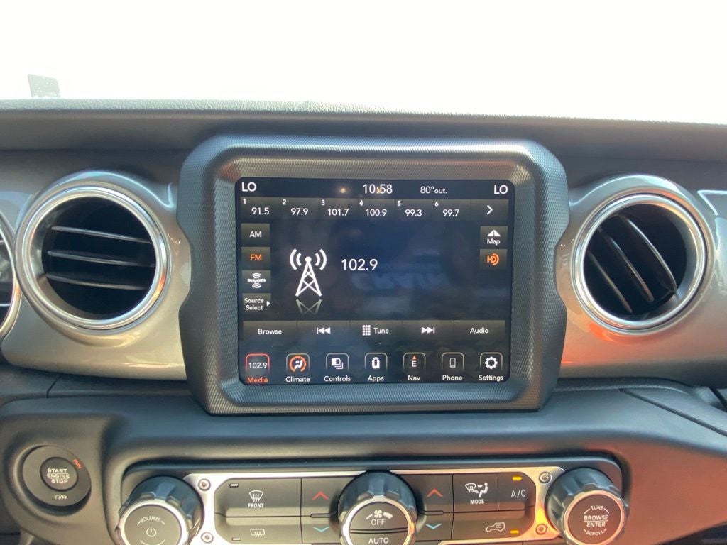 2022 Jeep Wrangler Unlimited Sahara HARDTOP / NAV / CARPLAY
