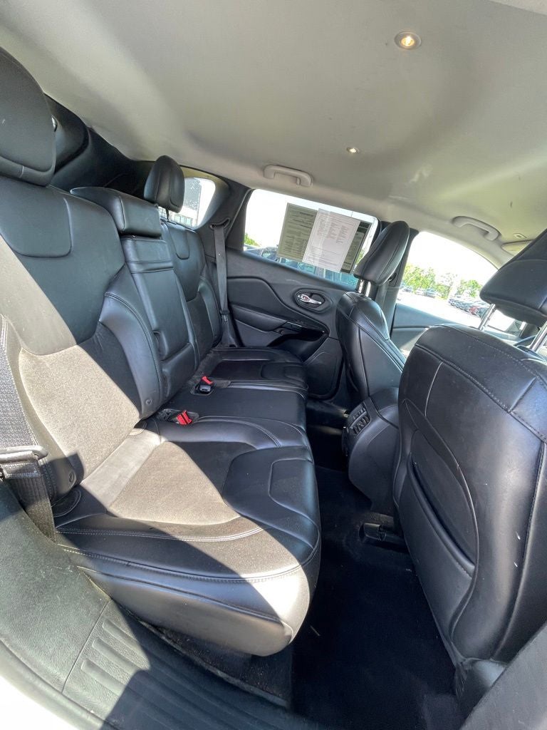 2019 Jeep Cherokee Altitude