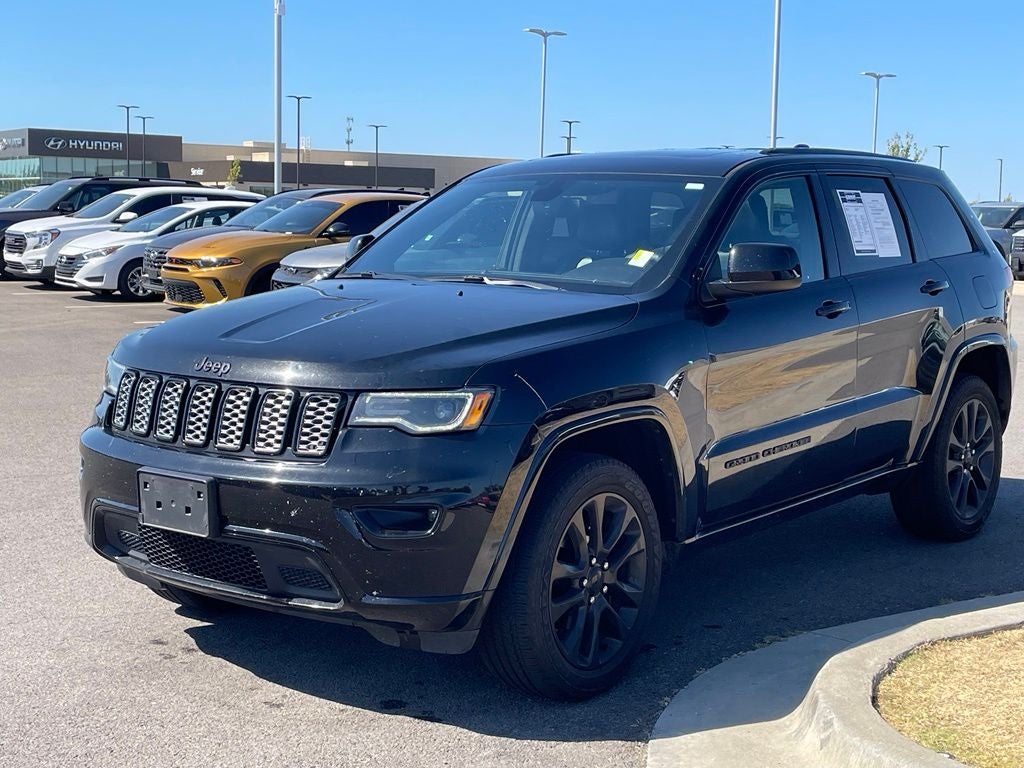 2020 Jeep Grand Cherokee Altitude 4X4 / CLEAN CARFAX