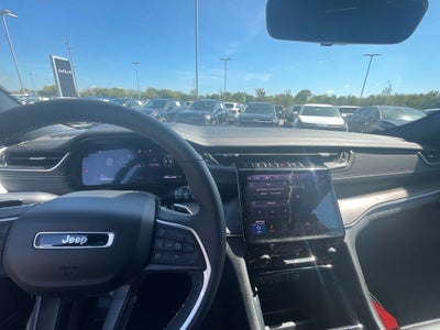 2025 Jeep Grand Cherokee Limited ONE OWNER / HEATED SEATS / NAV