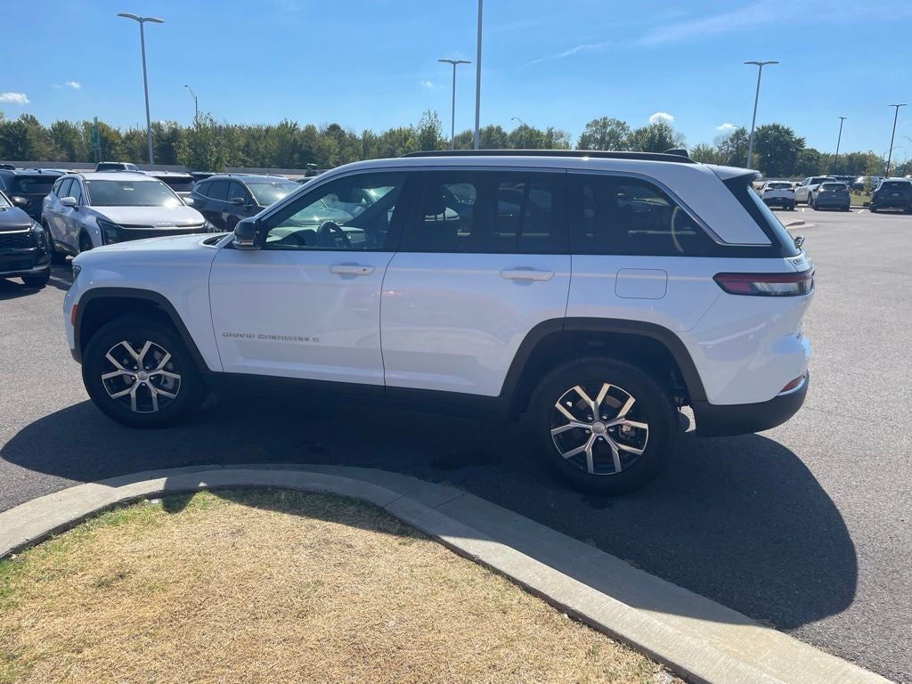 2025 Jeep Grand Cherokee Limited ONE OWNER / HEATED SEATS / NAV