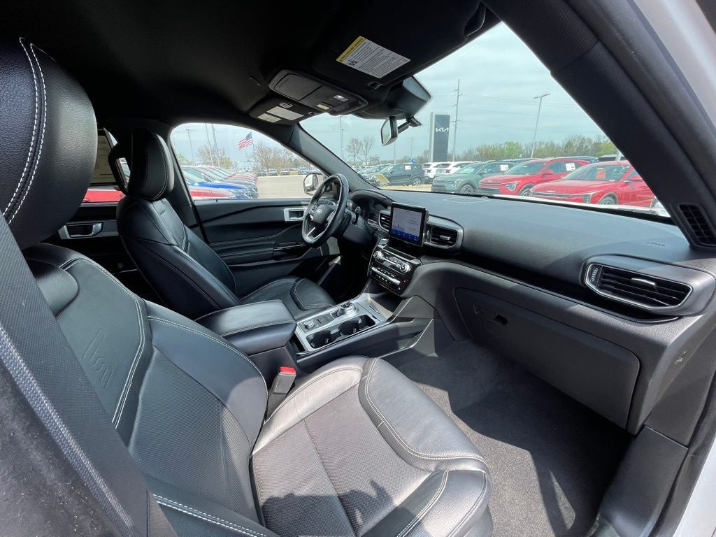 2021 Ford Explorer ST