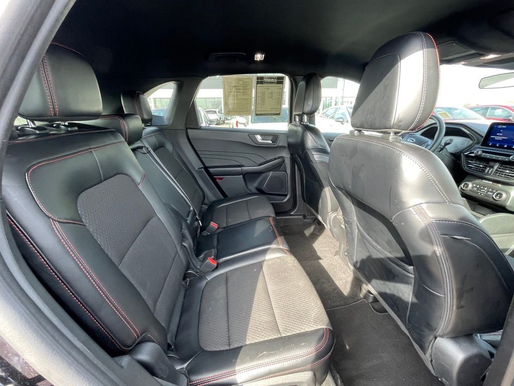 2024 Ford Escape ST-Line ONE OWNER / POWER LIFTGATE