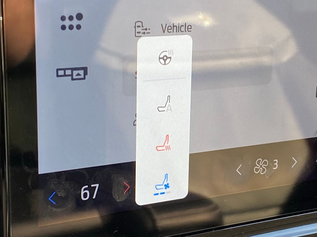 2025 Ford Expedition Platinum NAV / SUNROOF / HEATED SEATS