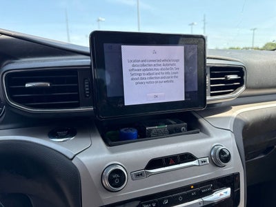 2023 Ford Explorer XLT HEATED SEATS / ONE OWNER