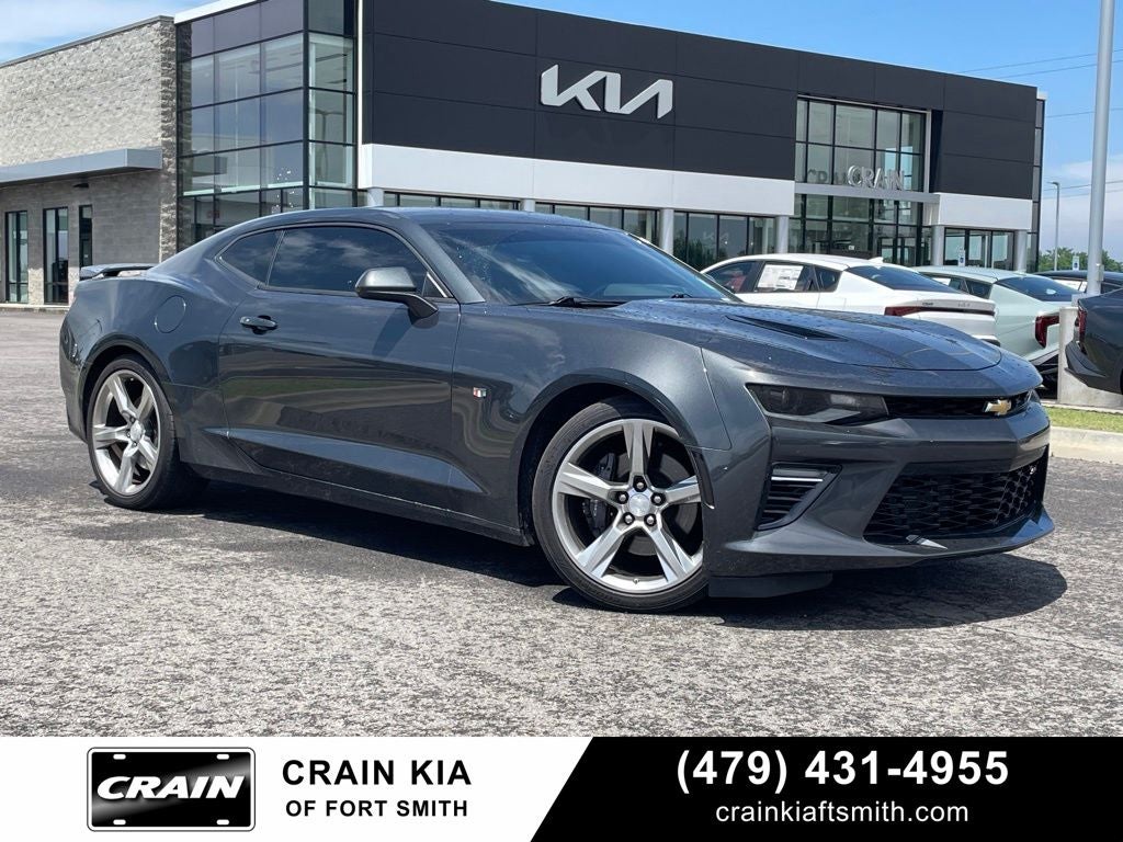 2018 Chevrolet Camaro SS / CLEAN CARFAX / SUNROOF 2SS