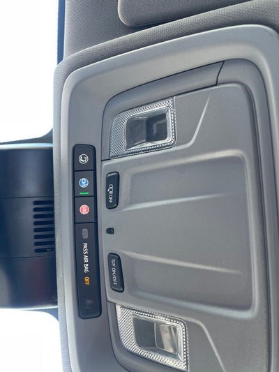 2024 Chevrolet Silverado 2500HD Custom 4X4 / ONE OWNER