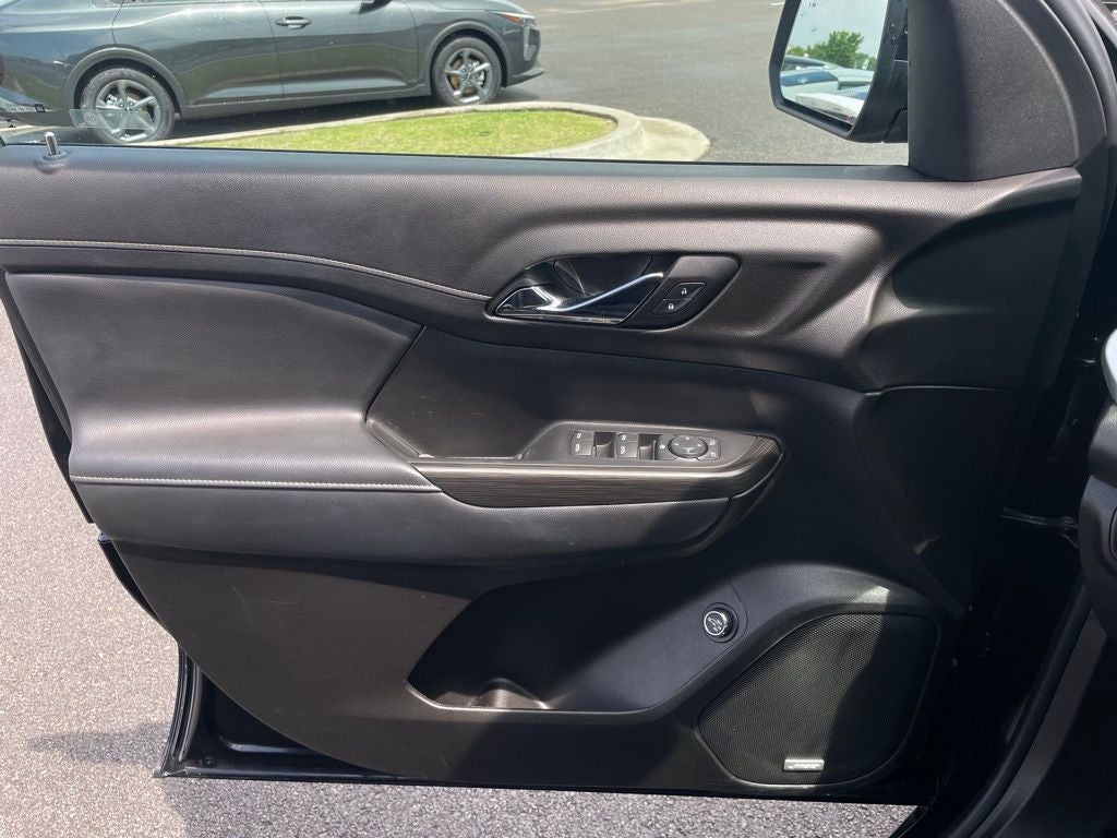 2023 GMC Acadia SLT ONE OWNER / HEATED SEATS