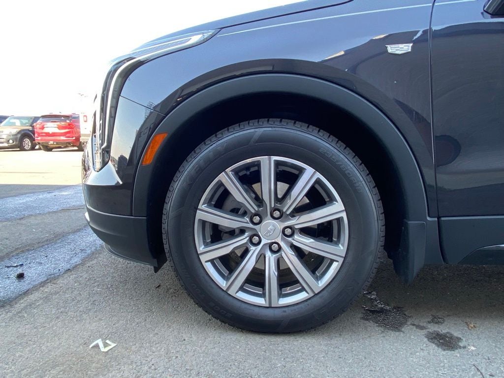 2023 Cadillac XT4 Sport ONE OWNER / HEATED SEATS / SUNROOF